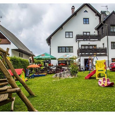 U Bernardyna Hotel Harrachov Eksteriør billede