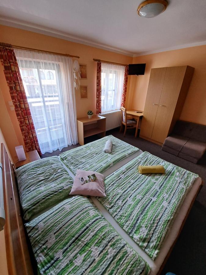 U Bernardyna Hotel Harrachov Eksteriør billede